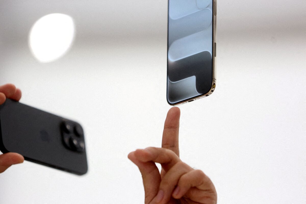 To iPhone 12 A2403 αποσύρεται από την αγορά